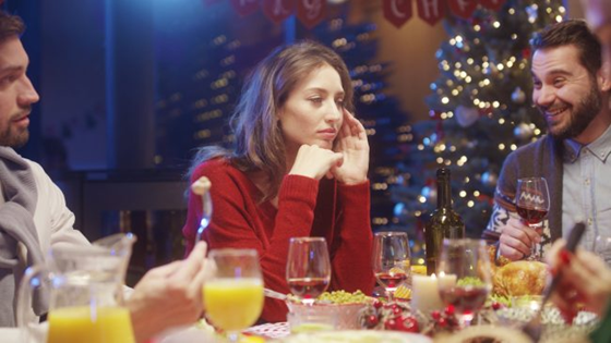 Se protéger émotionnellement pendant les fêtes en famille